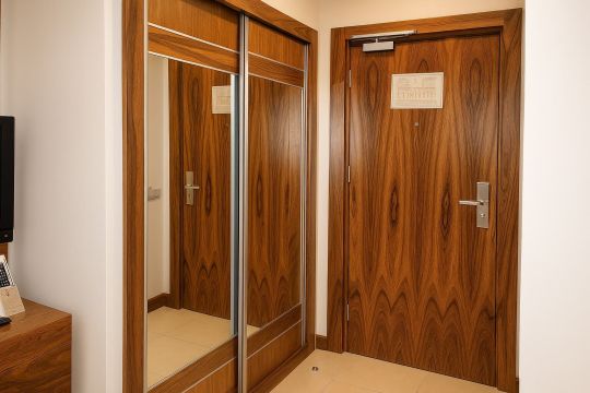 Standart Fransız Balkonlu Odalar